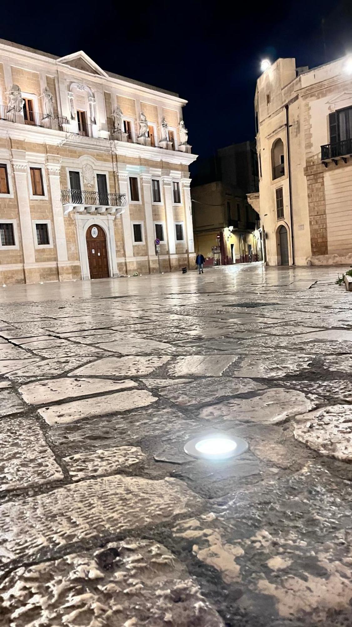 Апартаменти Il Duomo E Il Mare Бриндізі Екстер'єр фото
